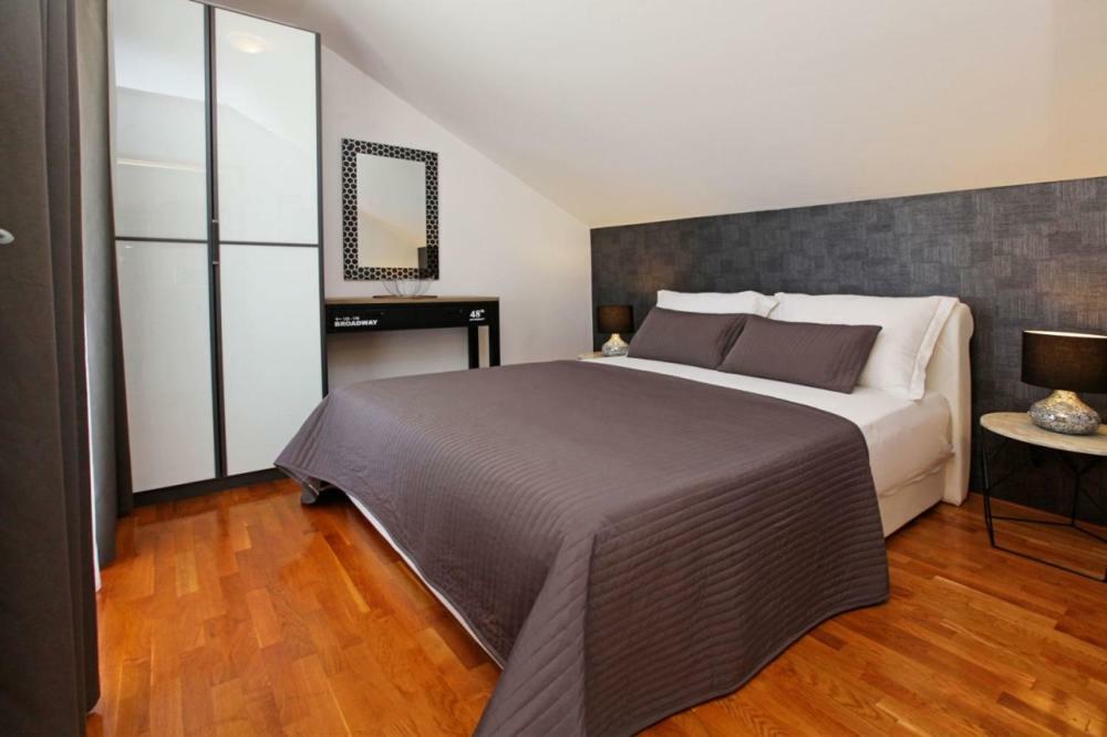 Dreams Of Bol Apartment Exterior photo